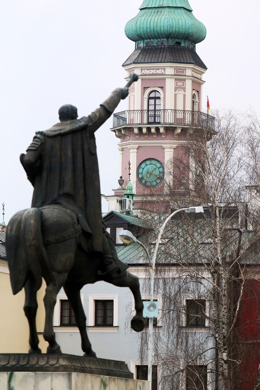 Wielkanoc w Zamościu. Wybraliśmy się na spacer po tym pięknym mieście. Zobacz galerię! [11.04.2021]