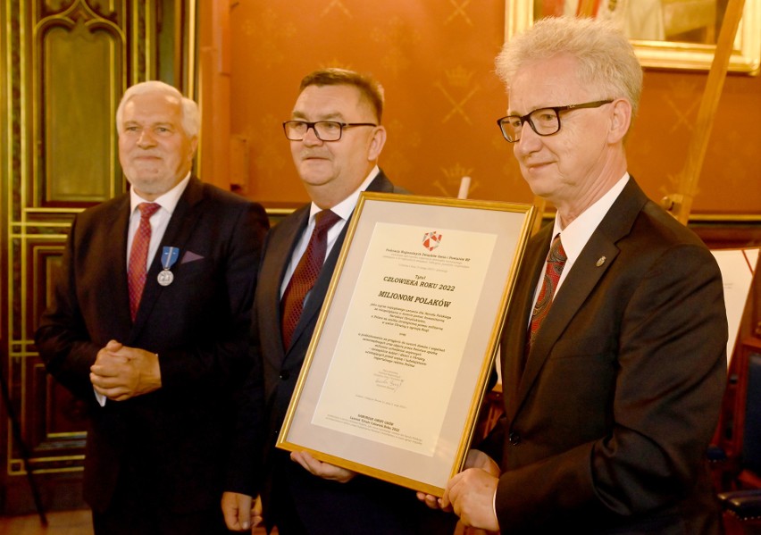 Tytułem „Człowieka Roku 2022” uhonorowano Miliony Polaków....