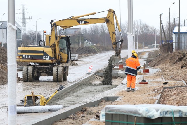 Budowa ulicy Pileckiego będzie pierwsza drogową inwestycją zakończona w tym roku. Droga ma być gotowa  do końca maja.
