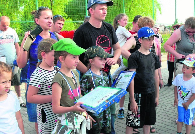 Rodzinne wędkowanie w Baranowie Sandomierskim. Przez dwa dni złowili ponad 60 kilogramów ryb