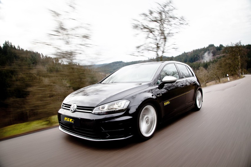 Volkswagen Golf R - zawieszenie ST
Fot: KW automotive