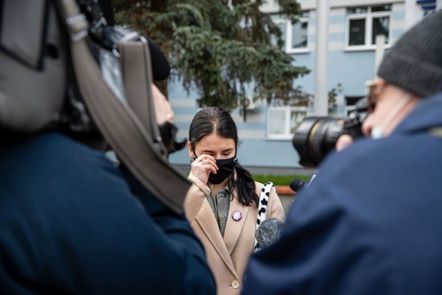 Dwie nastolatki zostały przesłuchane przez policję. Brały udział w strajkach kobiet