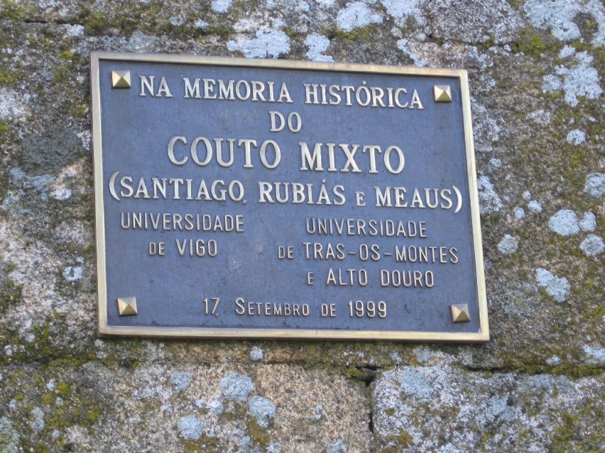 Nazwa „Couto Misto” ma swoją etymologię w terminie „couto”,...