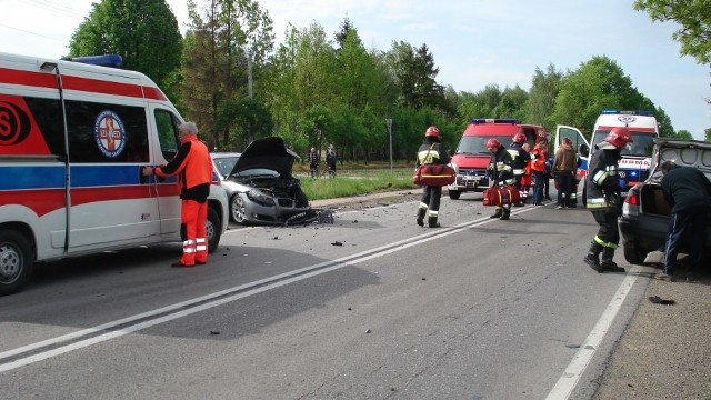 Wypadek na drodze numer 79 w Ciepielowie.