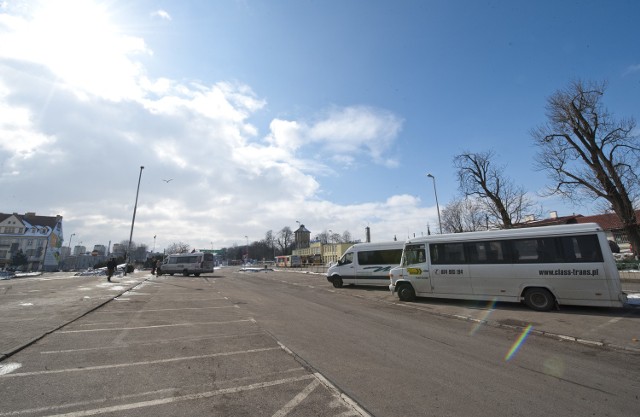 Koszalin. Busy zmienią przystanekPo sąsiedzku, także przy ul. Kolejowej, Zarząd Dróg Miejskich zorganizuje też dwa przystanki.