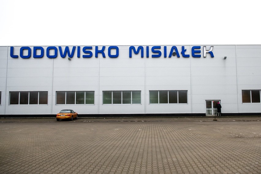 Lodowisko Misiałek w Tarnowie Podgórnym od grudnia 2020...