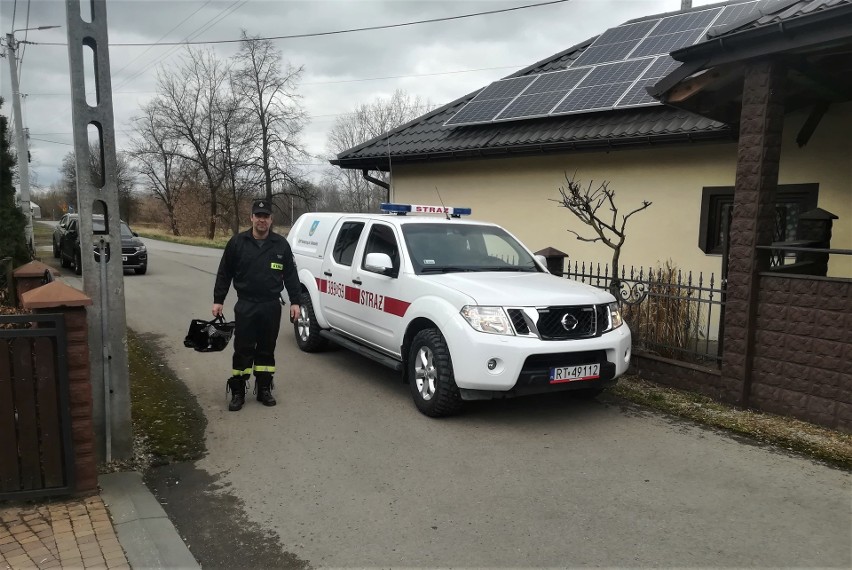 Sobota, 21 marca. Druhowie OSP objeżdżają tarnobrzeskie...