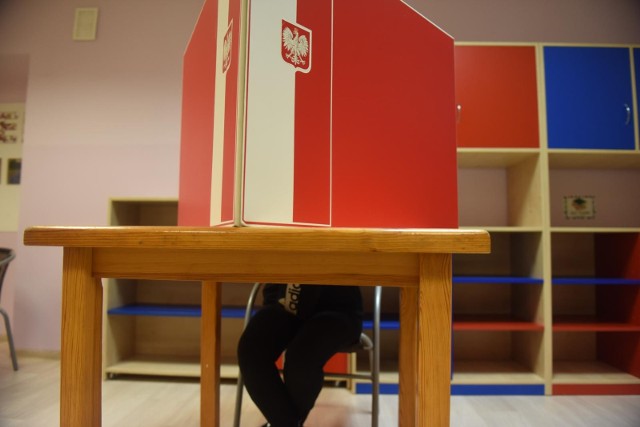 Wybory uzupełniające do Rady Miejskiej w Dobczycach maja się odbyć 2 kwietnia 2023 roku