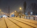Atak zimy w Krakowie. Trudne warunki na drogach. Nadciąga siarczysty mróz