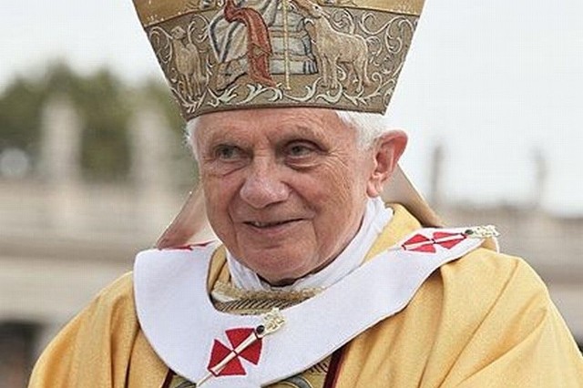 Papież Benedykt XVI ustąpi 28 lutego z tronu Piotrowego.