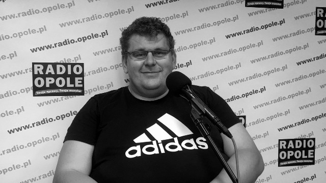 Piotr Warner był dziennikarzem sportowym rozpoznawalnym na całej Opolszczyźnie. Zajmował się m.in. siatkówką i piłką nożną.