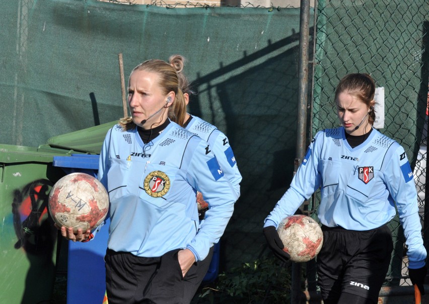 Centralna Liga Juniorów U-17: Wisła - Cracovia. Derby Krakowa pod wodzą... sędzin. "Pasy" przyćmiły "Białą Gwiazdę" [ZDJĘCIA]