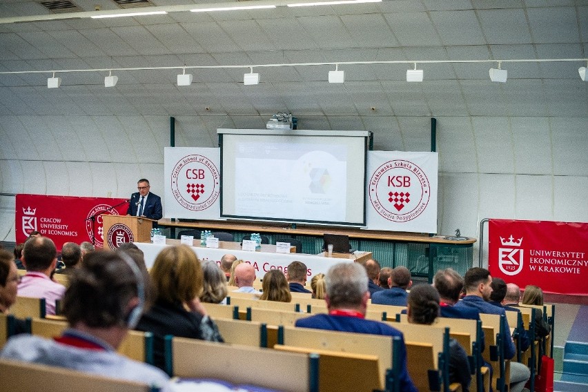 Studia MBA - nauka, biznes, świetna atmosfera                  