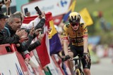 Duńczyk Jonas Vingegaard wygrał szesnasty etap Vuelta a Espana. Zachowanie koszulki lidera przez Amerykanina Seppa Kussa