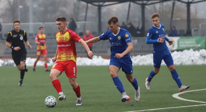 Centralna Liga Juniorów do 19 lat. Korona Kielce po emocjonującym meczu zremisowała z Miedzią Legnica 2:2