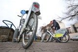 Nowe stacje roweru miejskiego opóźnione. Dlatego dłużej pojedziemy za darmo 