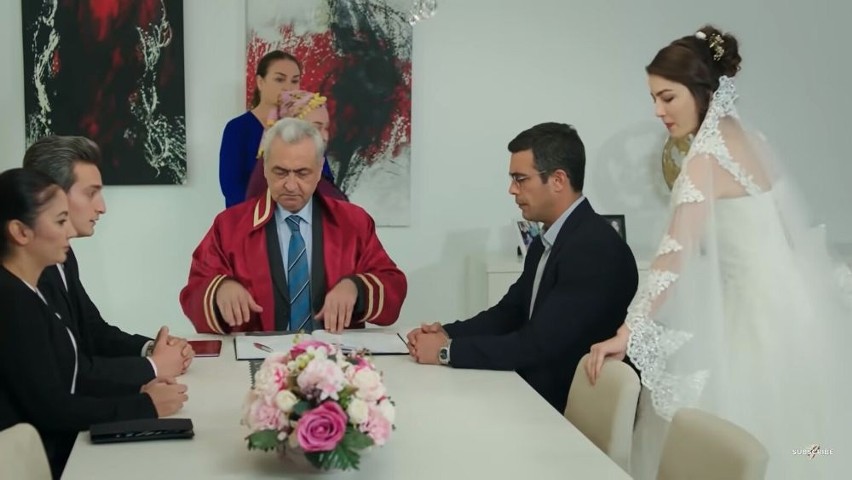 Ślub Kumru i Kemala w serialu Przysięga.