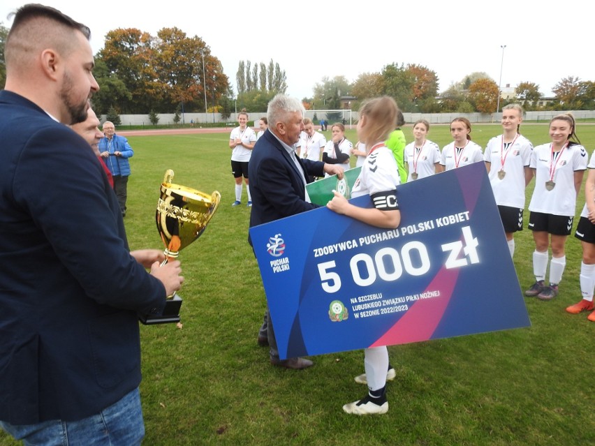 Ladies Soccer Team Gorzów Wlkp. – MUKS Przyjaciół Sportu...