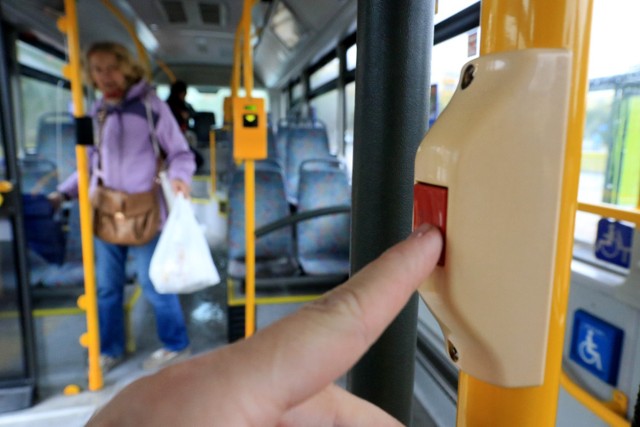 Za darmo autobusem lub tramwajem będą mogli pojechać m.in. ci, którzy zostawią samochody i zdecydują się skorzystać z komunikacji miejskiej podczas festiwalu Skyway.