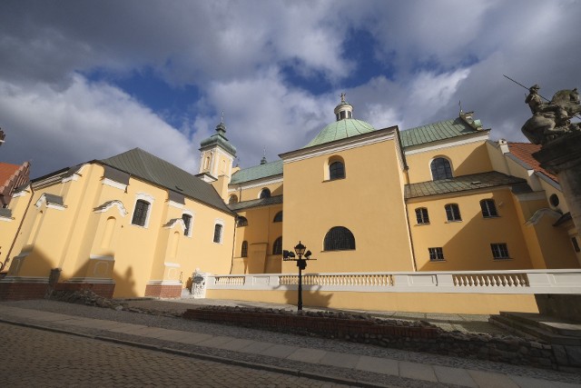 Kościół franciszkanów konwentualnych na Wzgórzu Przemysła uchodzi za jeden z najpiękniejszych kościołów w stolicy Wielkopolski. Dziś jego bezpieczeństwu nic nie zagraża