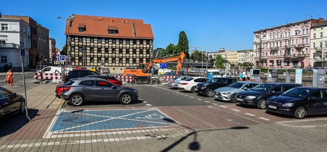 Z Rybiego Rynku ma zniknąć parking, a w zamian mają pojawić się m.in. letnie ogródki.