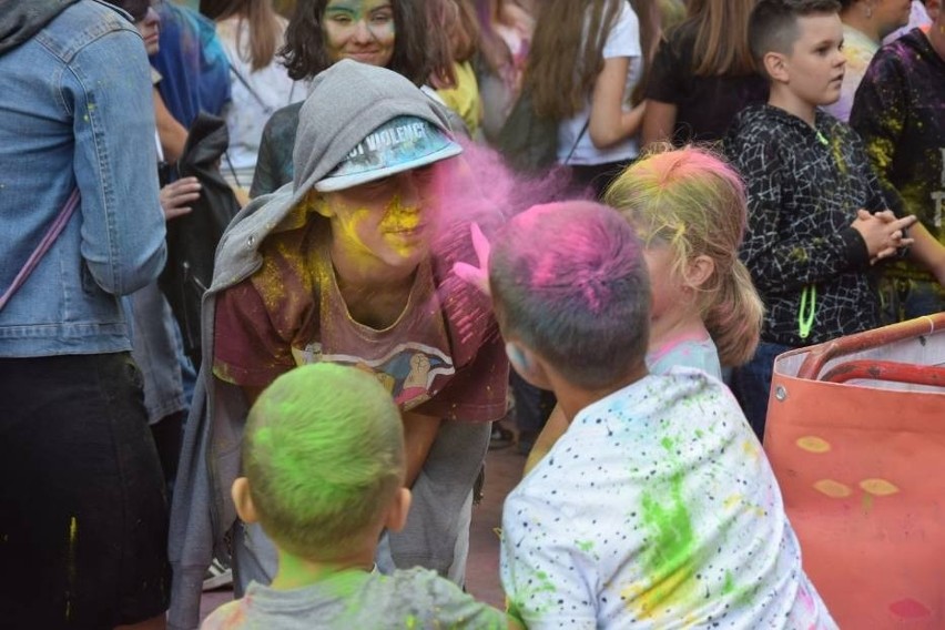 Hinduistyczne święto Holi jest nie do pogodzenia z polską...