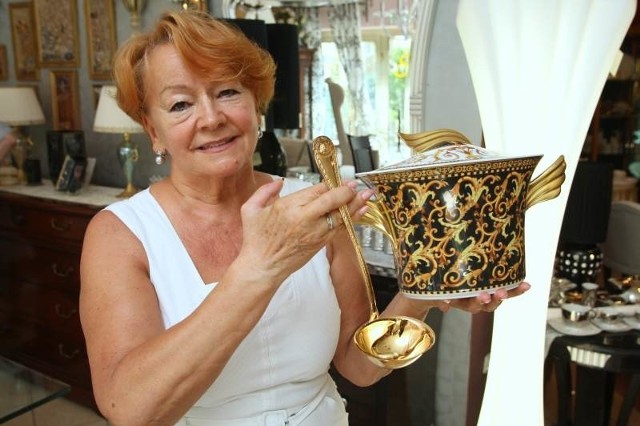 Monika Bartosiewicz prezentuje luksusową zastawę stołową od Vesrace.