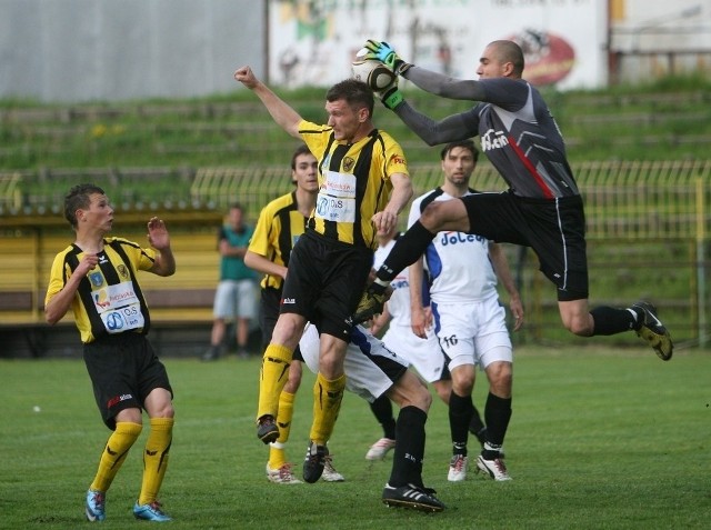 Ruch Radzionków - Dolcan Ząbki 0:1