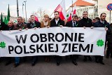 Ludowcy i rolnicy ze Świętokrzyskiego protestowali przed Sejmem. Marszałek odesłał ich do... piwnicy