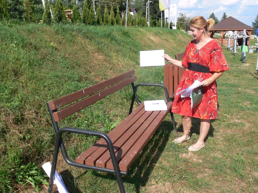 Pracownicy Kasy Rolniczego Ubezpieczenia Społecznego w Sandomierzu przypominają na piknikach o bezpieczeństwie na wsi [ZDJĘCIA] 