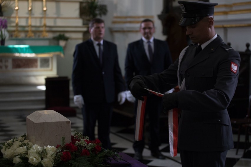Pogrzeb generała Zbigniewa Ścibor-Rylskiego [ZDJĘCIA]. Spocznie na Starych Powązkach
