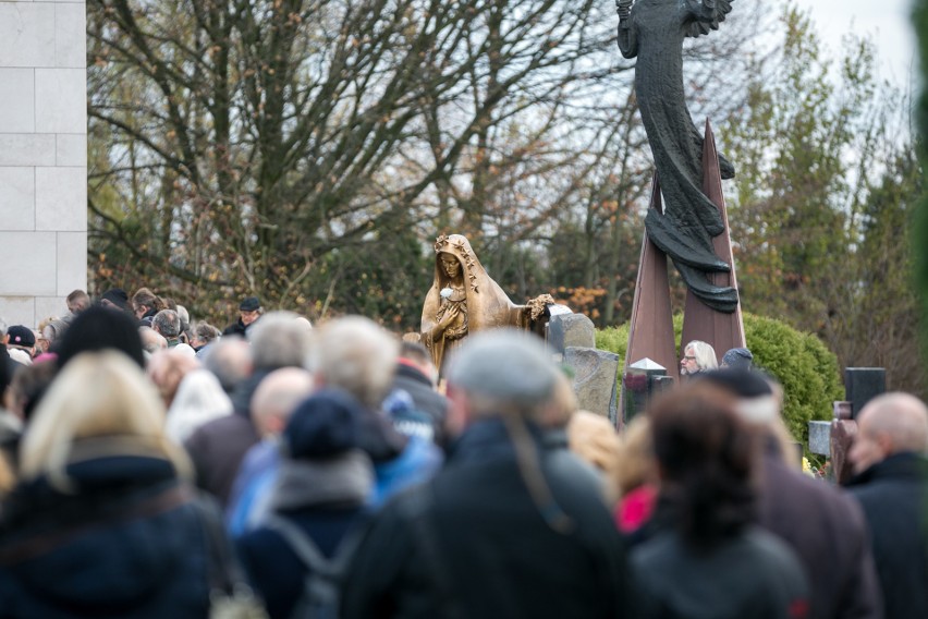 Pogrzeb Piotra Szczęsnego z Niepołomic. Ostatnie pożegnanie "Szarego Człowieka"