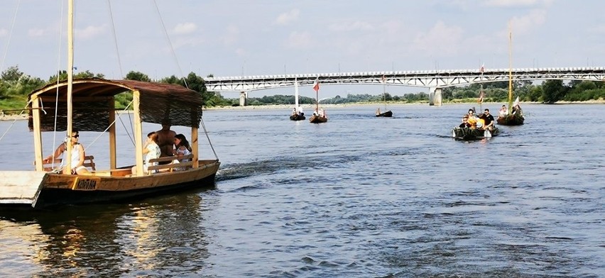 Dookoła Wody Festival w Sandomierzu. Były koncerty, łodzie i niepowtarzalna atmosfera (NOWA GALERIA ZDJĘĆ)