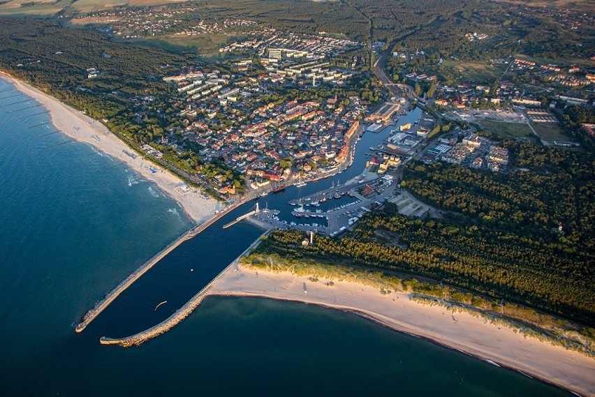 Ustka to nadmorskie, wypoczynkowe miasteczko. Ostatnimi...