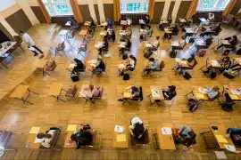 Matura próbna z Operonem potrwa 4 dni. Uczniowie rozpoczęli maturą z języka polskiego