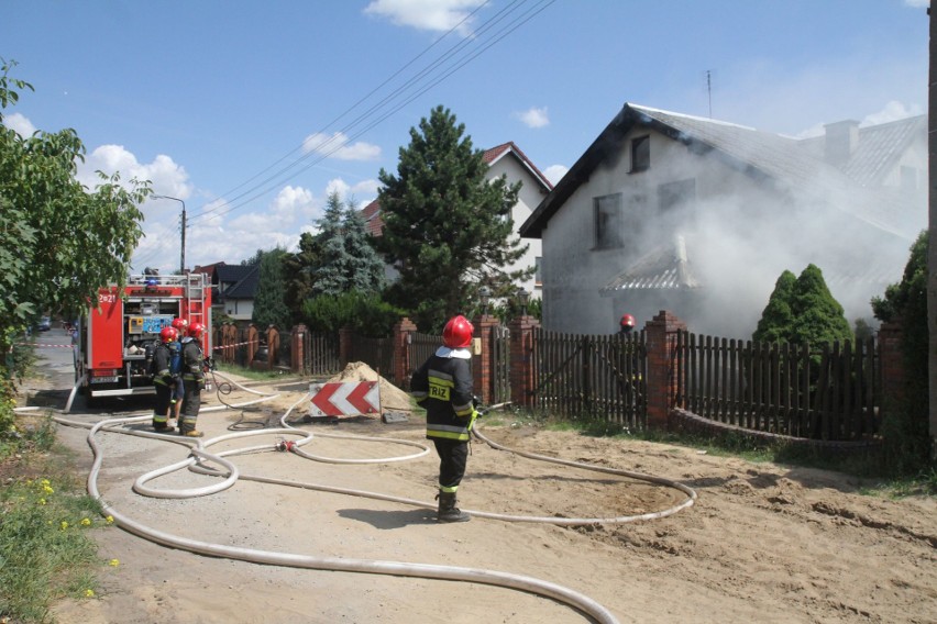 Pożar domu jednorodzinnego w Wilczycach