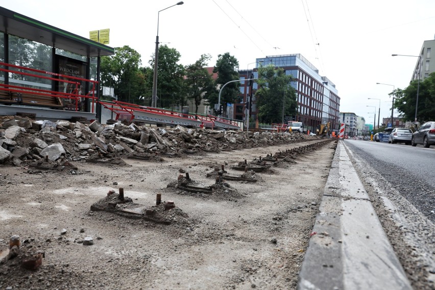 Ulica Głogowska jest remontowana na odcinku od Górczyna do...