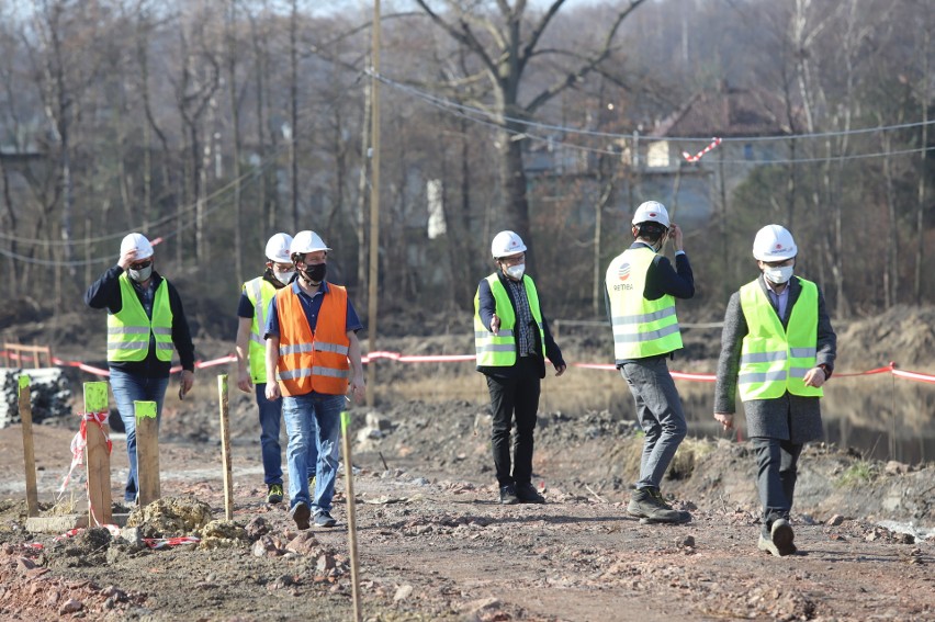 Symboliczny początek prac budowlanych na stawie Kalina