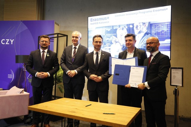 W poniedziałek 25 kwietnia w trakcie jednego z paneli XIV edycji EKG podpisano porozumienie dotyczące stworzenia centrum innowacji Katowice Erasmus+ InnHUB.