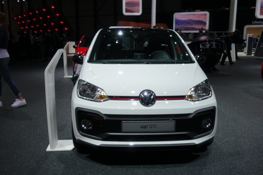 Volkswagen up! GTI...