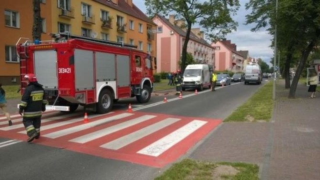 Do tego wypadku doszło w Kostrzynie w połowie roku. W rejonie przejścia dla pieszych zderzyły się dwa samochody.