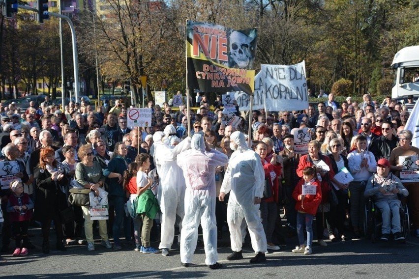 Mieszkańcy licznie protestowali przeciwko budowie kopalni na...