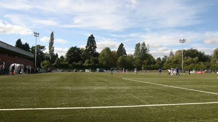 Park Hall - tu swoje mecze rozgrywa na co dzień The New Saints