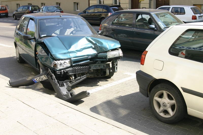 W czwartek tuz po godzinie 14 na ulicy Armii Krajowej w...