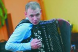 Marcin Wyrostek zwyciężył w "Mam talent!". Za wygraną kupi akordeon.