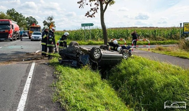 Sześć osób zostało poszkodowanych. Pięć z nich przetransportowano do szpitali