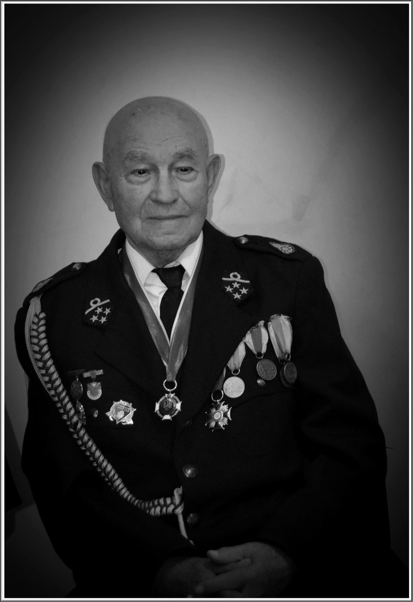 Zmarł Władysław Szczurkiewicz- najstarszy strażak z gminy Kunów