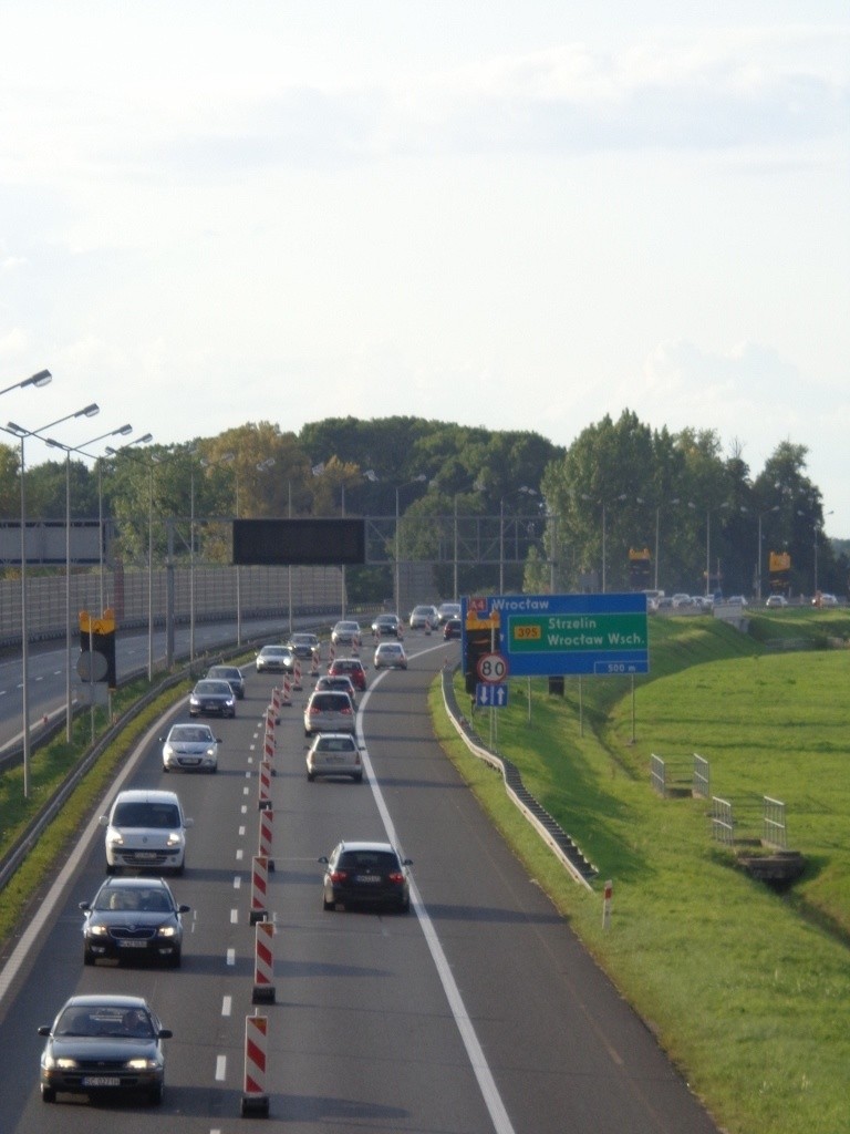 Korek na autostradzie A4 miał 8 kilometrów. Auta jechały, ale wolno (ZDJĘCIA)