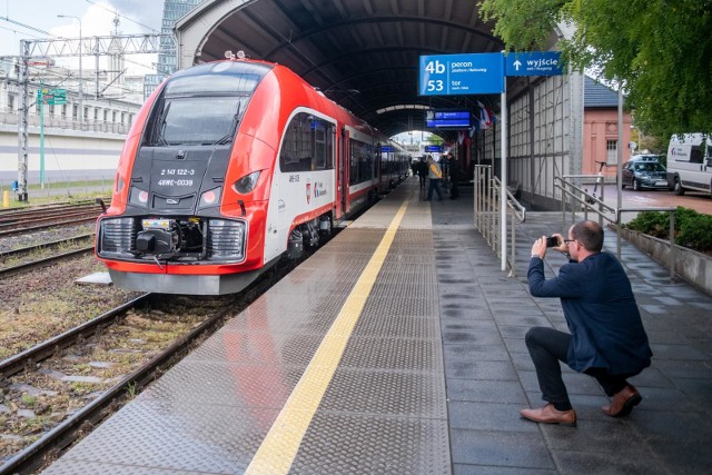 Pociągi Kolei Wielkopolskich, w ramach Poznańskiej Kolei Metropolitalnej, od stycznia będą częściej kursowały do Kościana.