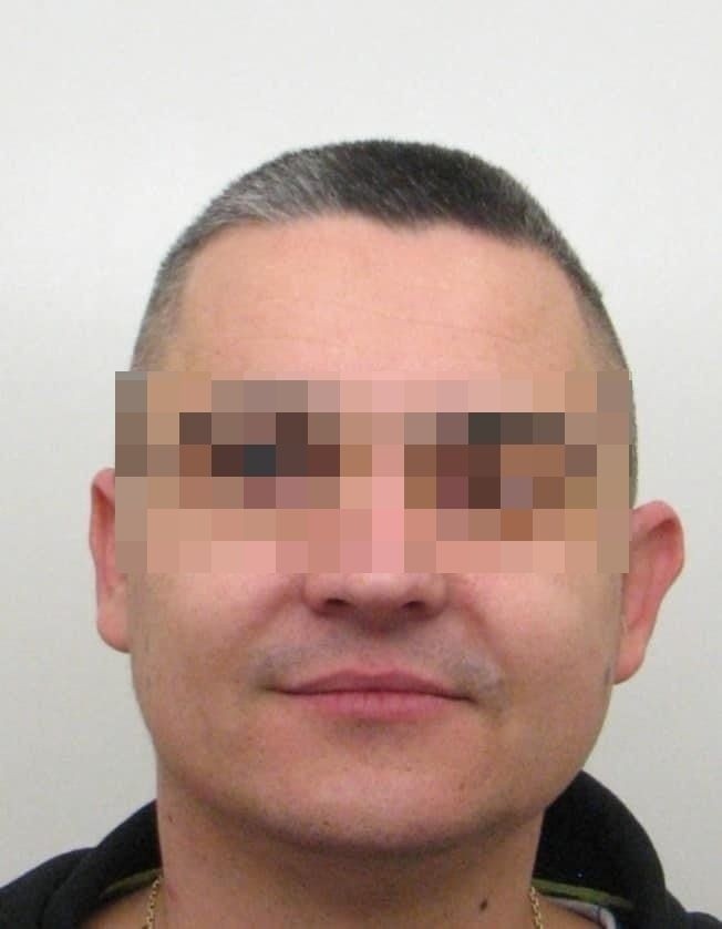 Śmierć 40-letniego policjanta ze Słowacki znalezionego w...